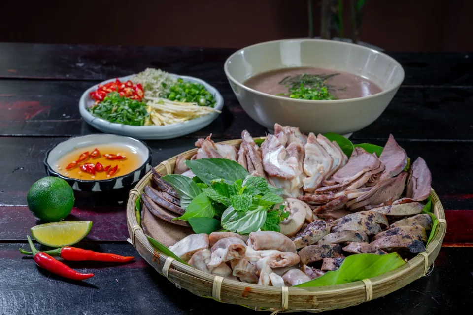 Mâm tiệc đặt trước
